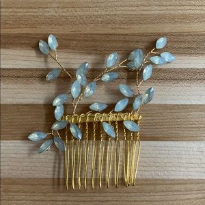 Gold boho bridal crystal hair comb (NWOT)